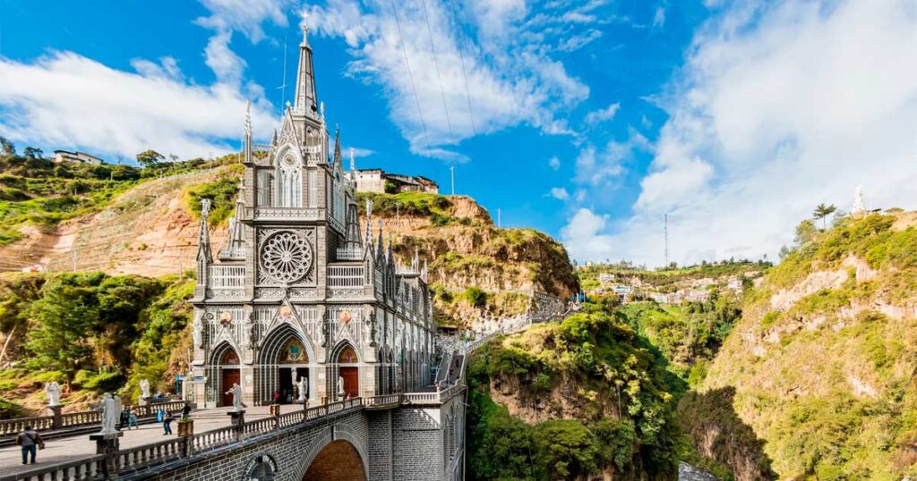 Sur de Colombia Cali Popayán Santuario de las lajas